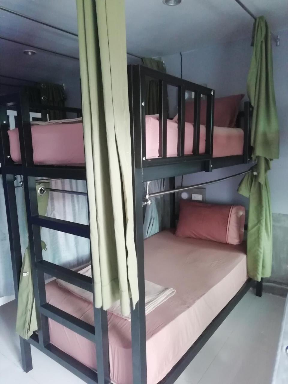 Neverland Dorm Phi Phi Don Exteriér fotografie