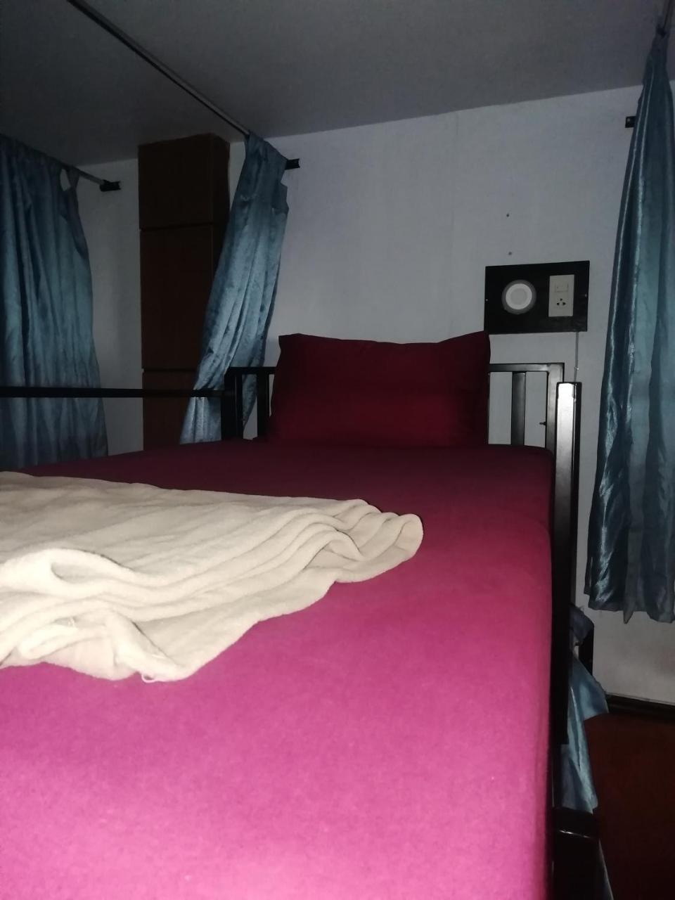 Neverland Dorm Phi Phi Don Pokoj fotografie